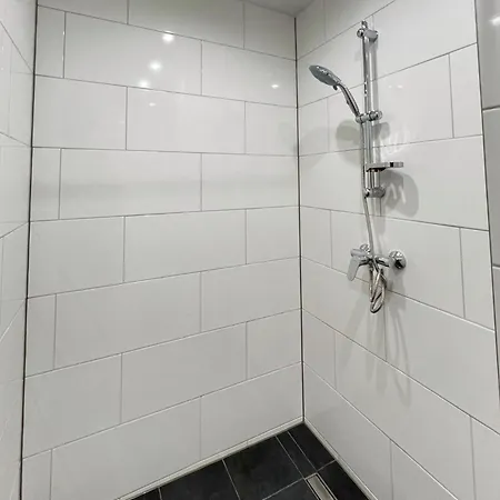 Walluf 4 Betten Wa2 *